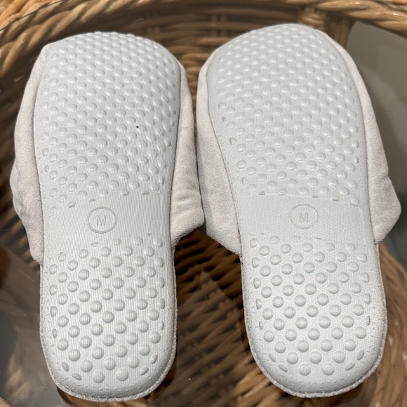 Pottery Barn Gray Slippers with Cream Pom-Pom - Picture 3 of 3